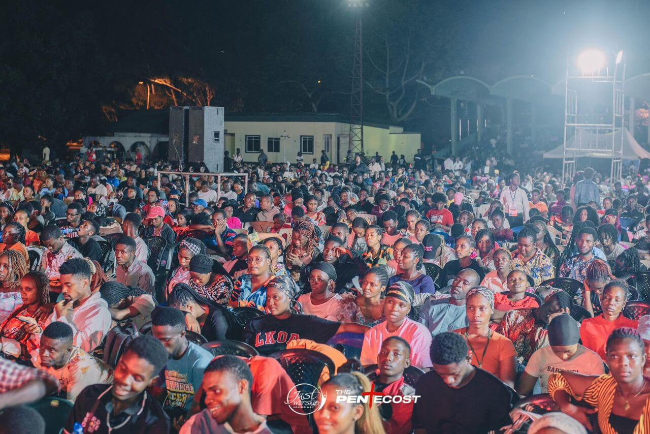 Nigeria worship meeting 7